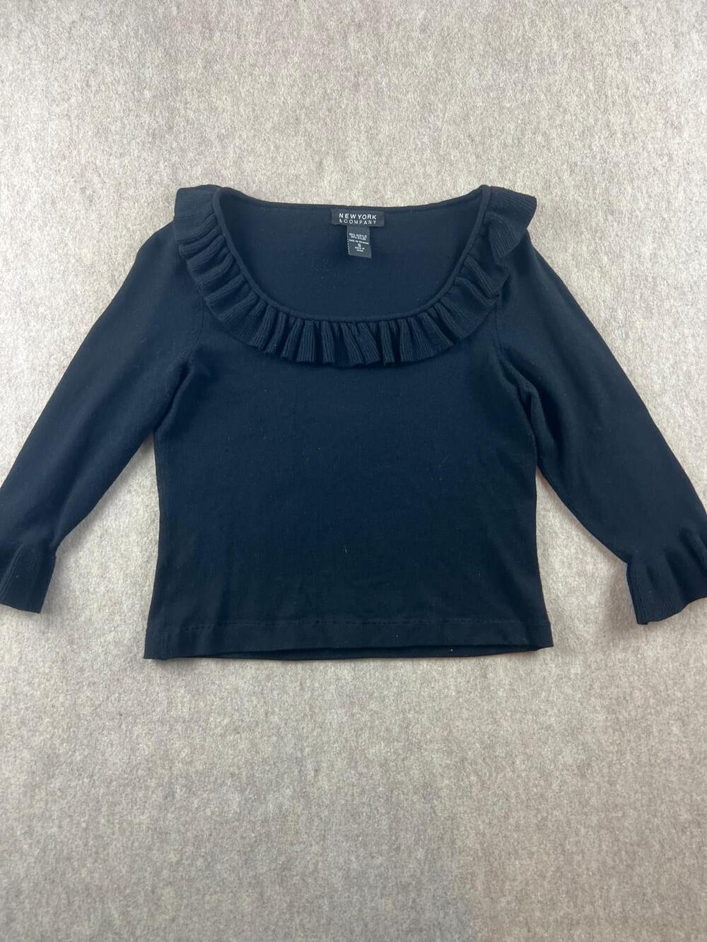 New York & Company long sleeve sweater/blouse size S